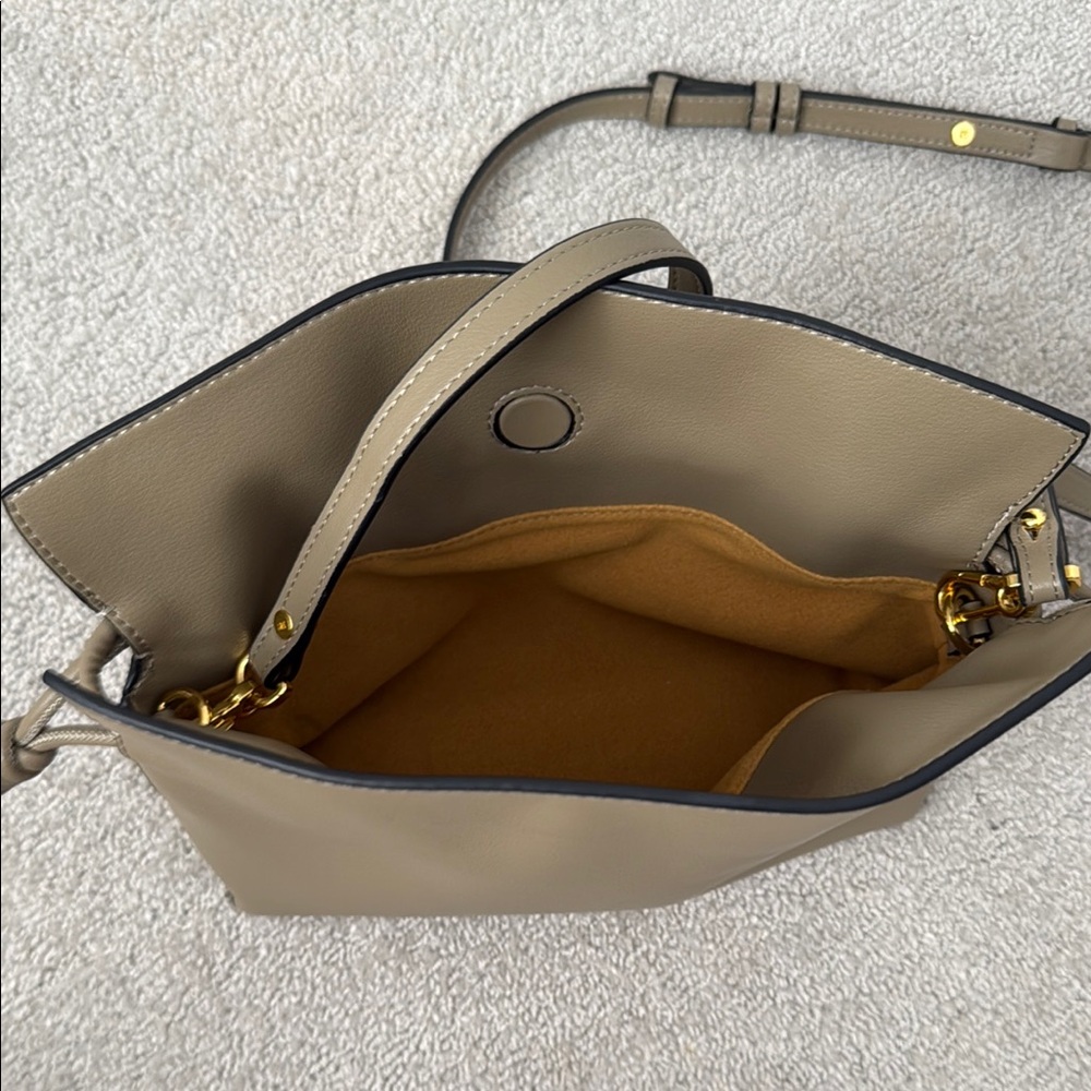 Tan Shoulder Bag With Rectangular Design And Adju… - image 3